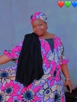 Profil de Shalendra, une femme célibataire de 25 ans à Maroua
