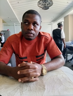Profil de Paulin Elie, un homme célibataire de 34 ans à Yaoundé