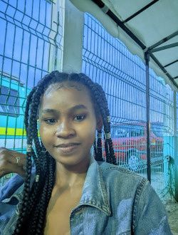Profil de Lama, une femme célibataire de 24 ans à Toamasina