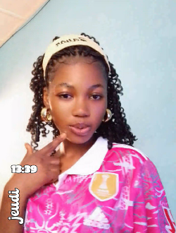 Profil de Prudence, une femme célibataire de 21 ans à Lomé
