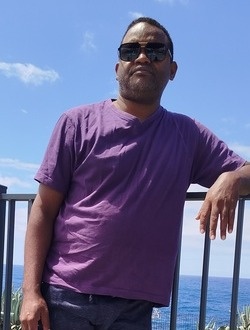 Profil de Tony, un homme célibataire de 46 ans à Saint-Pierre