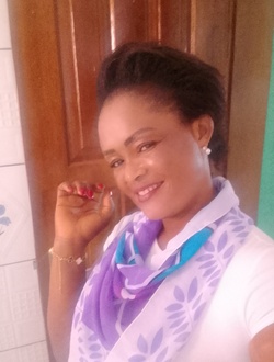 Profil de Laure, une femme célibataire de 39 ans à Ababa