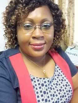 Profil de Nadia, une femme célibataire de 49 ans à Libreville