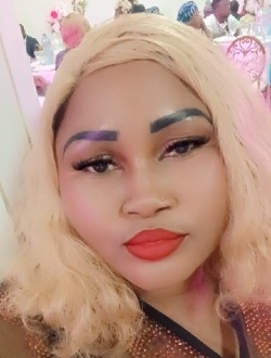 Profil de Oreillia, une femme célibataire de 36 ans à Abé
