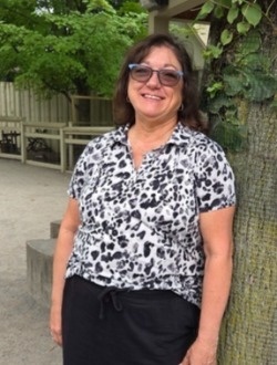 Profil de Nicole, une femme célibataire de 66 ans à Gatineau