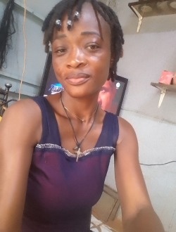 Profil de Zeïna, une femme célibataire de 42 ans à Ouagadougou