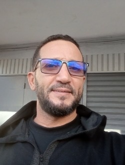 Profil de Mustapha, un homme célibataire de 47 ans à Agadir-aj-Jdid
