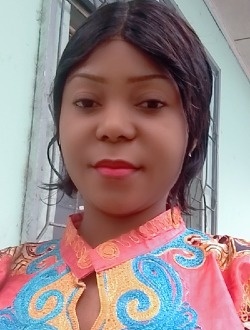 Profil de Scholastique, une femme célibataire de 38 ans à Brazzaville