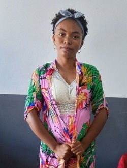 Profil de Olivia, une femme célibataire de 28 ans à Toamasina