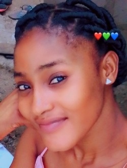 Profil de Déborah, une femme célibataire de 23 ans à Lomé