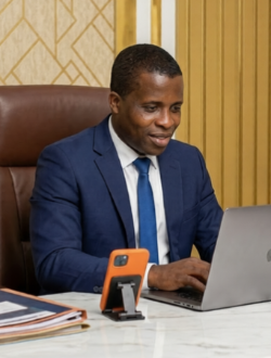 Profil de Elvis, un homme célibataire de 39 ans à Accra