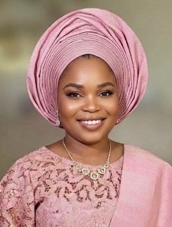 Profil de Rose  🌹, une femme célibataire de 25 ans à Abomey-Calavi