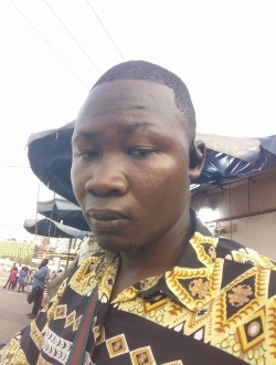 Profil de Ibrahim, un homme célibataire de 35 ans à Douala