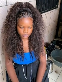 Profil de Keliane, une femme célibataire de 27 ans à Douala