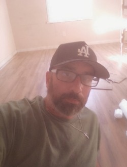 Profil de Andrew, un homme célibataire de 42 ans à Muscle Shoals