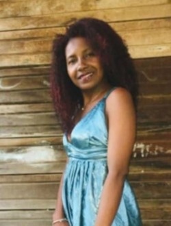 Profil de Stéphanie, une femme célibataire de 37 ans à Sambava