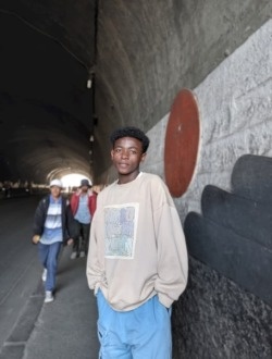 Profil de Henry, un homme célibataire de 20 ans à Antananarivo