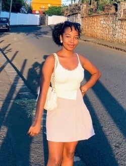 Profil de Judicaella, une femme célibataire de 22 ans à Aborano