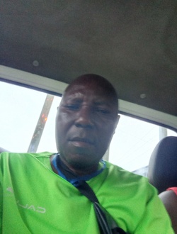 Profil de Aboi, un homme célibataire de 58 ans à Abidjan