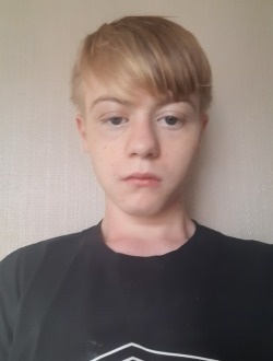 Profil de Roan, un homme célibataire de 20 ans à Hillingdon