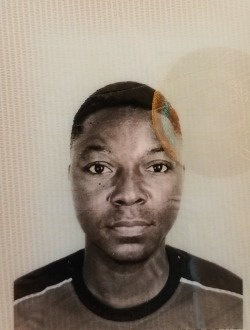 Profil de Franck, un homme célibataire de 35 ans à Abomey-Calavi
