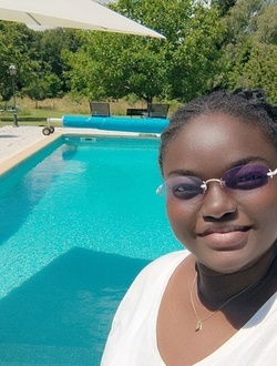 Profil de Lolita, une femme célibataire de 44 ans à Villefranche-sur-Saône
