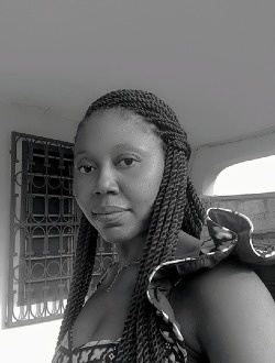 Profil de Constante, une femme célibataire de 29 ans à Lomé