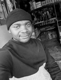 Profil de Liony, un homme célibataire de 26 ans à Yaoundé