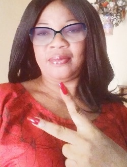 Profil de Laurecia, une femme célibataire de 33 ans à Ouagadougou