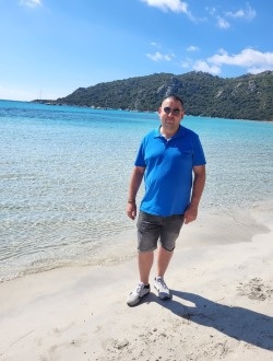 Profil de Mickael, un homme célibataire de 46 ans à Saint-Ouen-l'Aumône