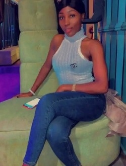 Profil de Lynda, une femme célibataire de 34 ans à Lagos
