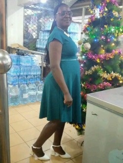 Profil de Élodie, une femme célibataire de 32 ans à Yaoundé