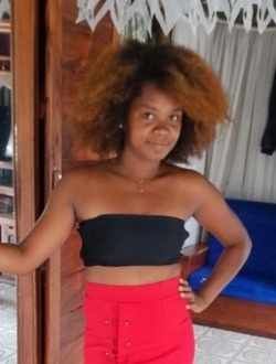 Profil de Violetta, une femme célibataire de 31 ans à Antananarivo