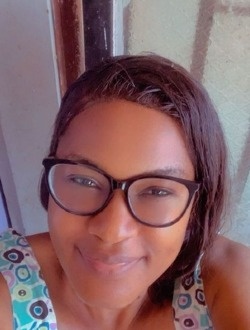 Profil de Nadege, une femme célibataire de 41 ans à Essomba