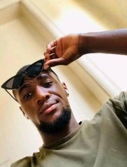 profile picture 0