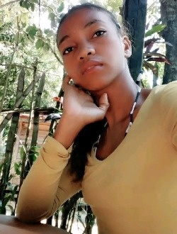 Profil de Nandriane, une femme célibataire de 31 ans à Toamasina