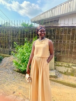 Profil de Laurance, une femme célibataire de 37 ans à Yaoundé