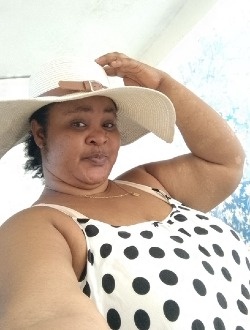 Profil de Maroanaka, une femme célibataire de 35 ans à Toamasina