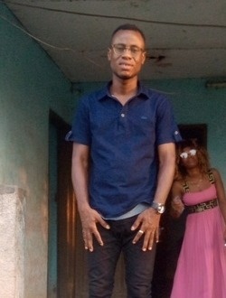 Profil de Eustache, un homme célibataire de 30 ans à Petit Abidjan-Youkou