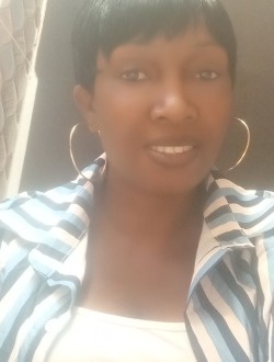 Profil de Liya, une femme célibataire de 45 ans à Abakro