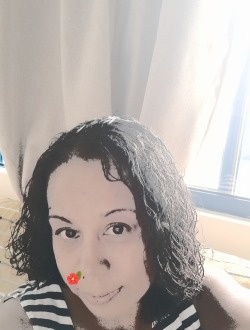 Profil de Marine, une femme célibataire de 47 ans à Saint-Denis