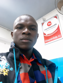 Profil de Nicolas, un homme célibataire de 30 ans à Kinsa