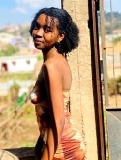 Profil de Flancia, une femme célibataire de 20 ans à Antananarivo