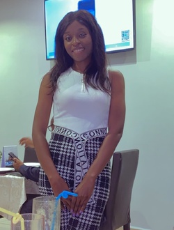 Profil de Ana, une femme célibataire de 29 ans à Yaoundé
