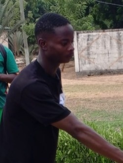Profil de Junior, un homme célibataire de 26 ans à Yaoundé