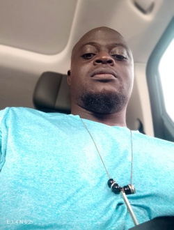 Profil de Adnan, un homme célibataire de 35 ans à Lomé