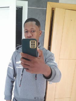 Profil de Reelman, un homme célibataire de 23 ans à Casablanca