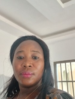 Profil de Mireille, une femme célibataire de 39 ans à Aného