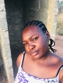 Profil de Richmine, une femme célibataire de 24 ans à 4th Arrondissement of Porto-Novo