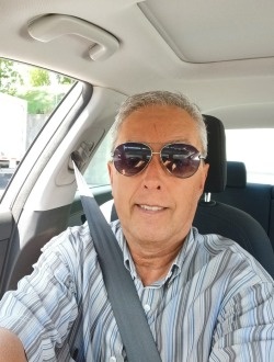 Profil de Bernard, un homme célibataire de 66 ans à Saint-Georges